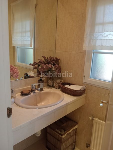 Foto 1d4f12f8-d66c-4f9f-8970-898a241999db. Casa aparellada amb xemeneia calefacció aparcament a Torrelodones