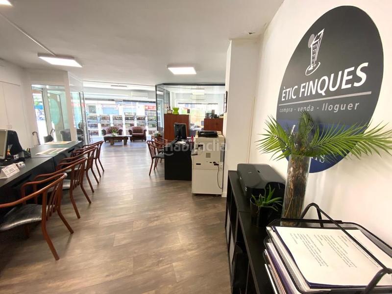 Foto a4870b27-2ad5-49ec-a20d-8d6c490fd356. Local comercial a Torrent d'en Pere Parres Terrassa