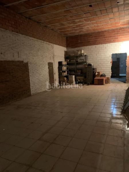 Foto c137ab75-fd1e-43a8-900a-31b8f37f48d6. Local comercial a Torrent d'en Pere Parres Terrassa