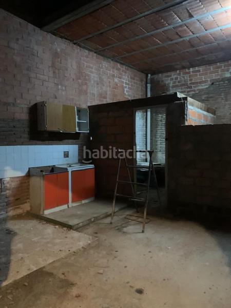 Foto f286f894-0a7f-4f4e-b11f-6f31e4e2cc53. Local comercial a Torrent d'en Pere Parres Terrassa