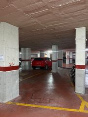 Aparcament cotxe a Carrer d'amadeu de savoia 117