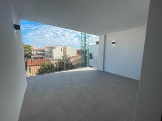Dplex  Carrer de pere fizes. Dplex en sant pere + 4 habs + parking y trastero (opcional)