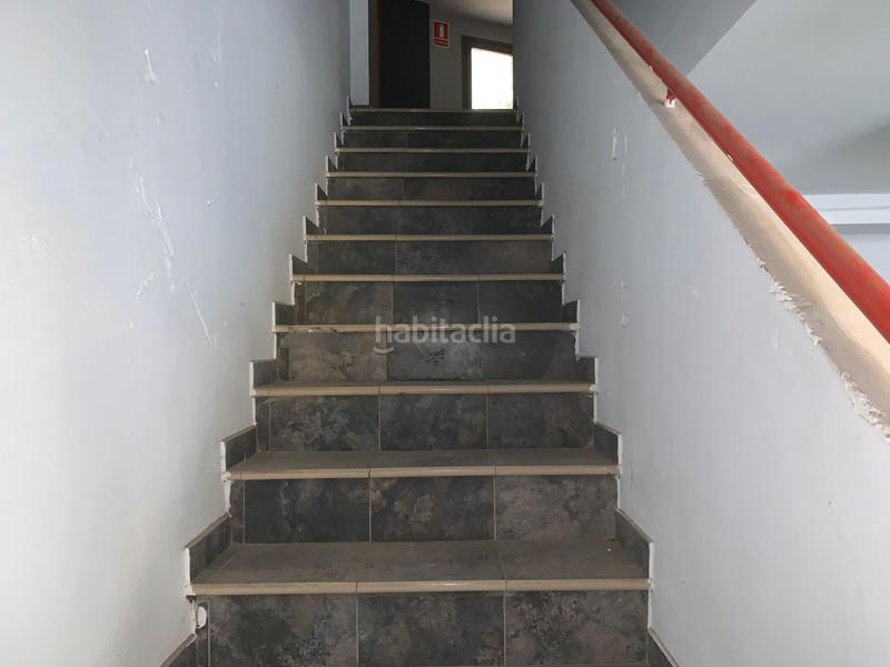 Foto 4d33ab5c-1b28-4e1a-99a3-e97a1ec6165c. Local comercial en avinguda de l'abat marcet 271 en Terrassa