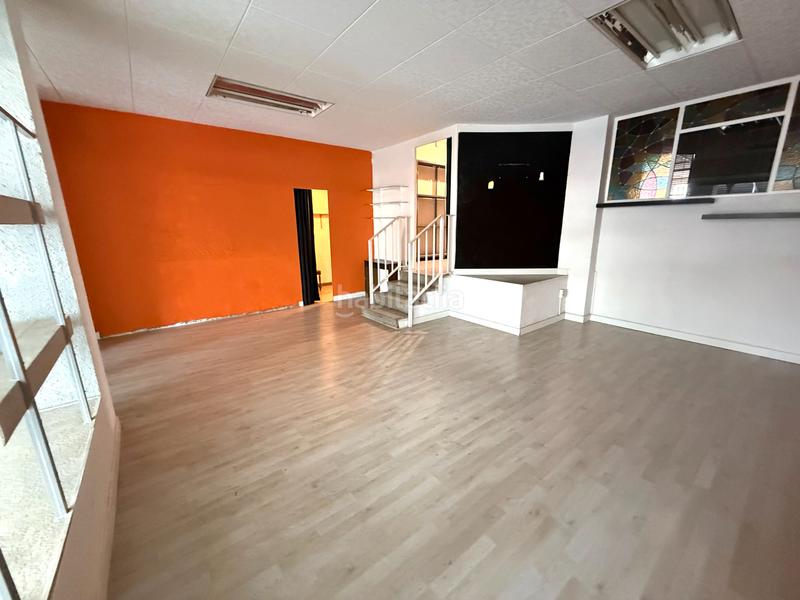 Foto b0785f4d-841e-40d8-81c7-85f624ba5f55. Geschäftsraum in avinguda de l'abat marcet 47 in San Pere Terrassa