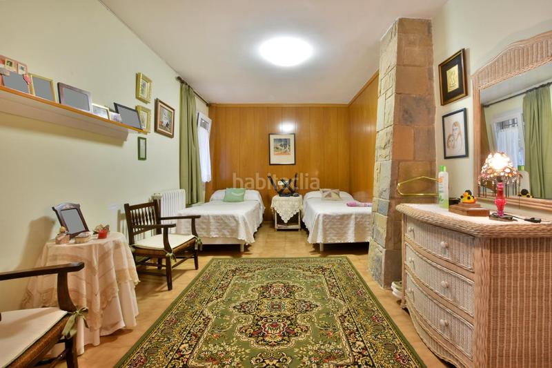 Foto e13954e5-291e-4c85-ba6b-2e9ab76202fc. Chalet con camino parcheggio piscina in Matadepera