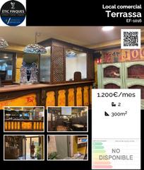 Lloguer Local Comercial  Carrer de les escaletes. Edificio / restaurante prácticamente nuevo, junto al teatro prin