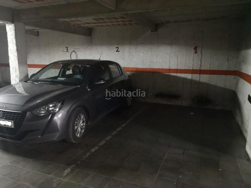 Foto 8394731f-cc99-404d-a352-040ba11dcfe2. Local comercial a carrer de colom 111 a Cementiri Vell Terrassa