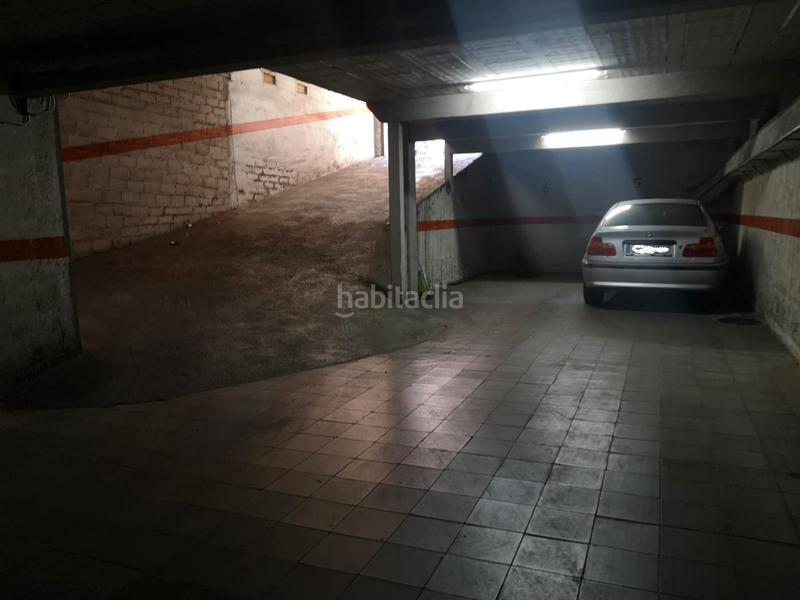 Foto d086b002-0461-4d5e-bb54-e217005289a9. Local comercial a carrer de colom 111 a Cementiri Vell Terrassa