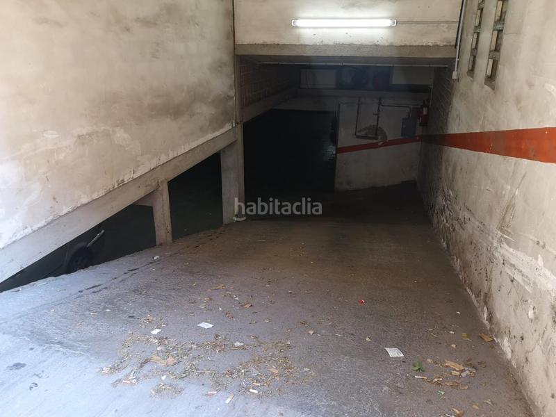 Foto eb977dfb-1278-4488-a42f-e4da84af224e. Local comercial a carrer de colom 111 a Cementiri Vell Terrassa