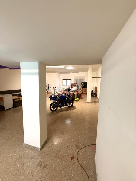 Foto 3bb5626d-aebd-4d51-9979-5c8422b8412d. Local comercial a carrer de miquel vives 87 a Plaça Catalunya - Escola Industrial Terrassa