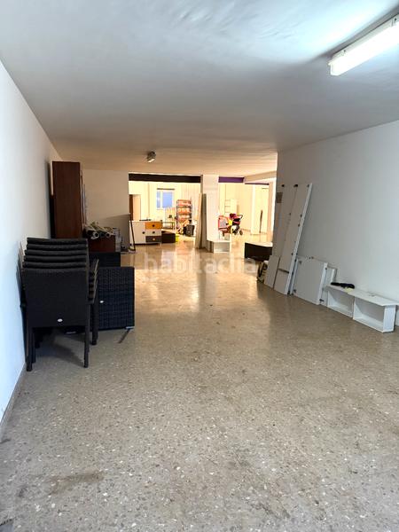 Foto a32d8528-7467-4f60-9d23-09b9f32a1e80. Local comercial a carrer de miquel vives 87 a Plaça Catalunya - Escola Industrial Terrassa