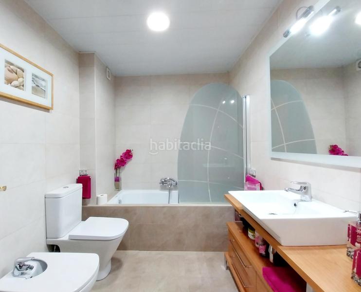 Foto 3e194b3d-0022-4c5e-81f2-b79ae75e2476. Maison jumelée avec chauffage parking dans Les Arenes - La Grípia - Can Montllor Terrassa