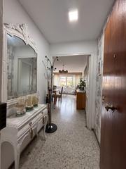 Appartamento in Torrent d'en Pere Parres. Piso de 4 habs.+ 2 wc y ascensor. zona torrent d'en pere parres