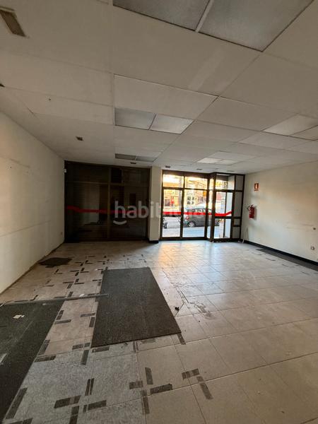 Foto 79a62dc3-29c5-44d8-9345-5c2d24b3974c. Lloguer local comercial a avinguda de l'abat marcet 333 a Terrassa