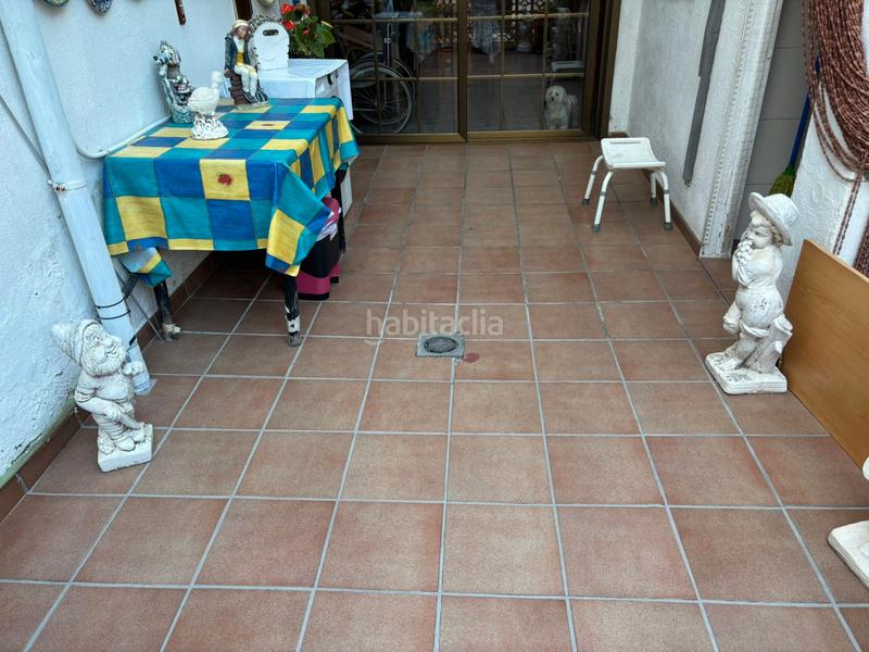 Foto 1fd91345-57ac-4476-9939-13feb8ad1e80. Casa adosada zona de Can Palet. casa adosada de 3hab. + 1lav. + patio + terraza en Terrassa