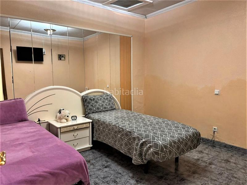 Foto 570dca69-f7f8-4449-83a1-63a2a00d75b0. Casa adosada zona de Can Palet. casa adosada de 3hab. + 1lav. + patio + terraza en Terrassa