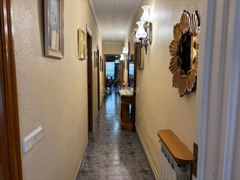 Foto b3f5ec0b-9e8d-478c-9856-91ad8d2260be. Casa adosada zona de Can Palet. casa adosada de 3hab. + 1lav. + patio + terraza en Terrassa