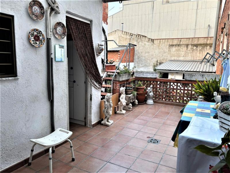 Foto c96f786d-2965-40bd-bdf7-3d7966356aaa. Casa adosada zona de Can Palet. casa adosada de 3hab. + 1lav. + patio + terraza en Terrassa