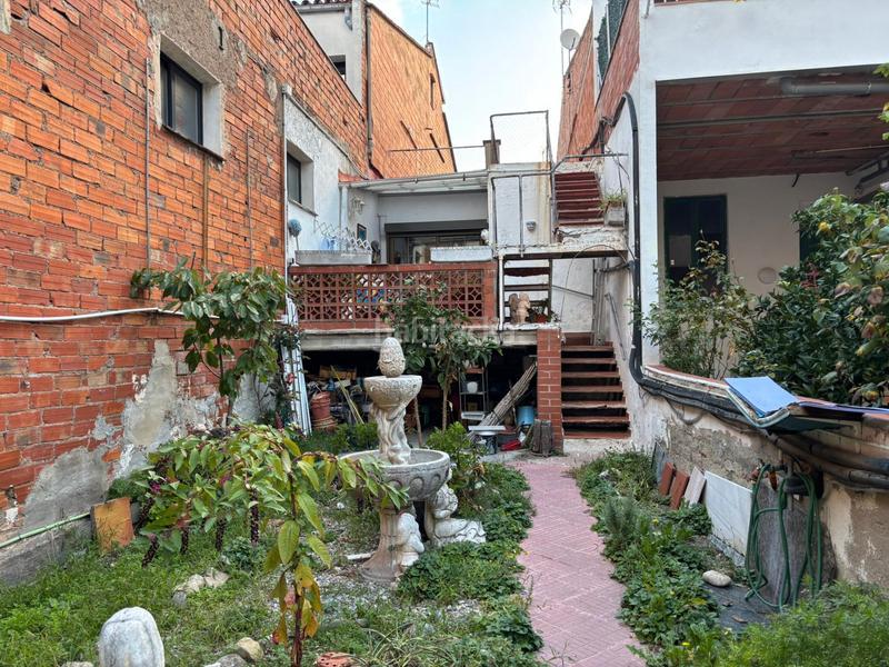 Foto e56ca817-cd77-40f0-99d5-c7c0efe3f21c. Casa adosada zona de Can Palet. casa adosada de 3hab. + 1lav. + patio + terraza en Terrassa