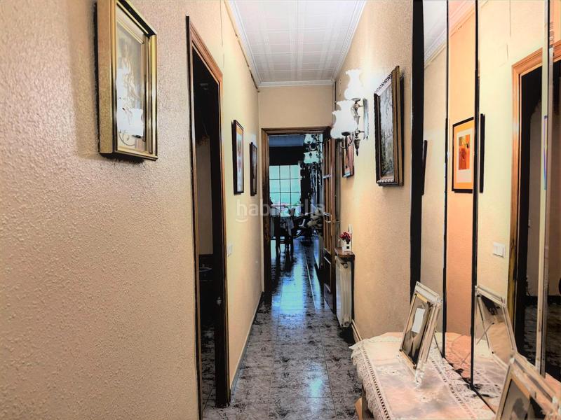 Foto fe0851ca-07ac-418f-bc23-f2e087e1ac99. Casa adosada zona de Can Palet. casa adosada de 3hab. + 1lav. + patio + terraza en Terrassa