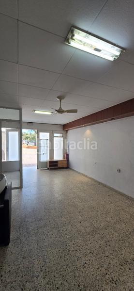 Foto b97e74d3-bf6b-4011-bce5-191f6f381e71. Local comercial Sant Pere Nord. local comercial de 45m2 en Terrassa