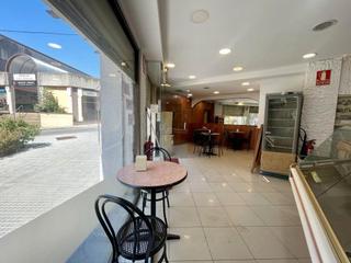 Local Comercial en Carrer de la Hispanitat