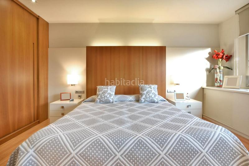 Foto d2400bb2-f37d-4a7d-805b-70d4abb2a610. Casa adossada amb calefacció aparcament a Sant Pere Nord Terrassa