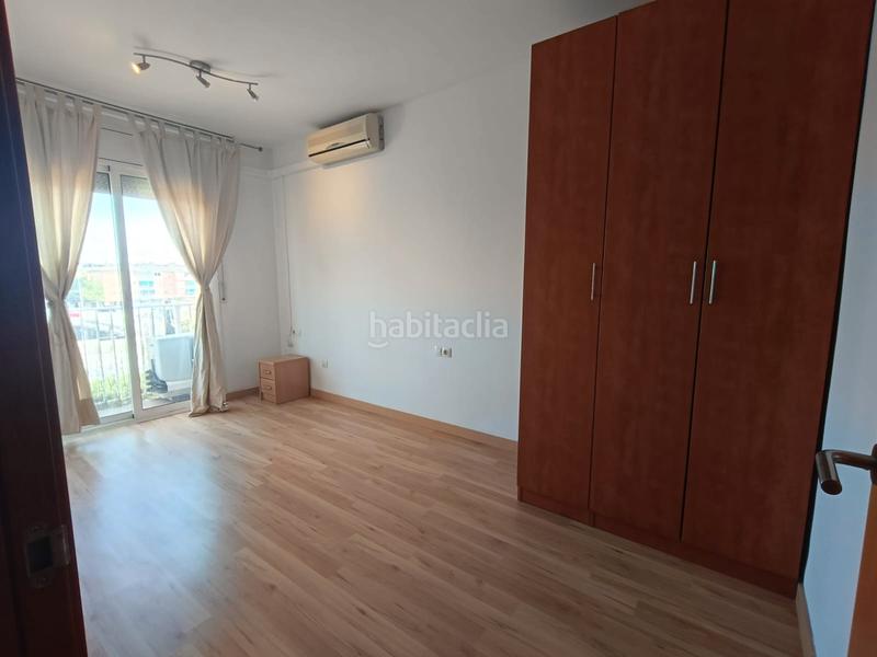 Foto cc2783ab-fc4f-48fe-9198-19b6faa7e79c. Piso Egara. piso de 2habs. + 1baño + balcón + plaza de parquing en Terrassa