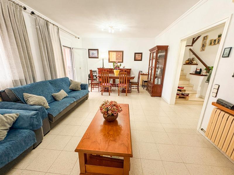 Foto 5e80f46f-718d-4709-bb11-710977bbfbb5. Casa a schiera con riscaldamento parcheggio in Espai Tolra - Els Pedrissos - Can Carner Castellar del Vallès