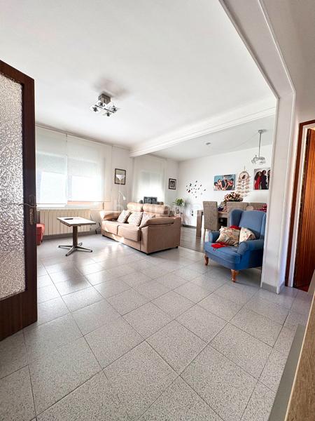 Foto 0baa97d8-bf05-4224-8f7b-18782e5c80af. Etagenwohnung mit heizung in Can Boada Terrassa