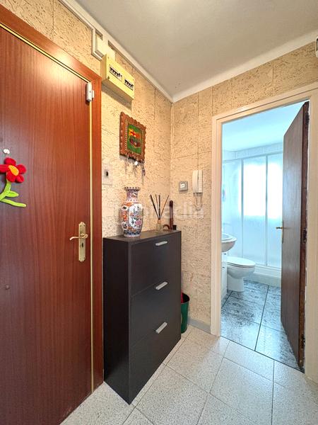 Foto 502f3dda-3a9b-4145-a281-ddb2e256a659. Etagenwohnung mit heizung in Can Boada Terrassa