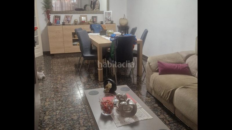 Foto bf8fe8c5-0241-48ed-9b46-e40715f3d644. Pis amb calefacció a Plaça Catalunya - Escola Industrial Terrassa