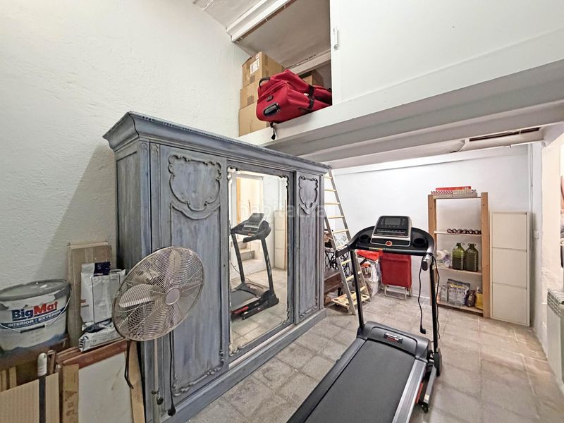 Foto cfeea305-4d49-4378-a316-7b5f9ee132ce. Casa adossada amb calefacció aparcament a Gràcia Sabadell