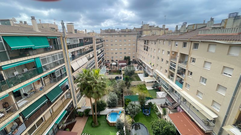 Foto a278c8e8-9102-4b5b-98a2-f08b223dce8d. Pis amb xemeneia calefacció a Can Boada Terrassa