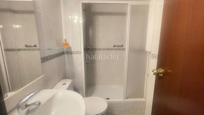 Foto cc771642-13a6-4907-b80b-3773e1ae3801. Pis amb xemeneia calefacció a Can Boada Terrassa