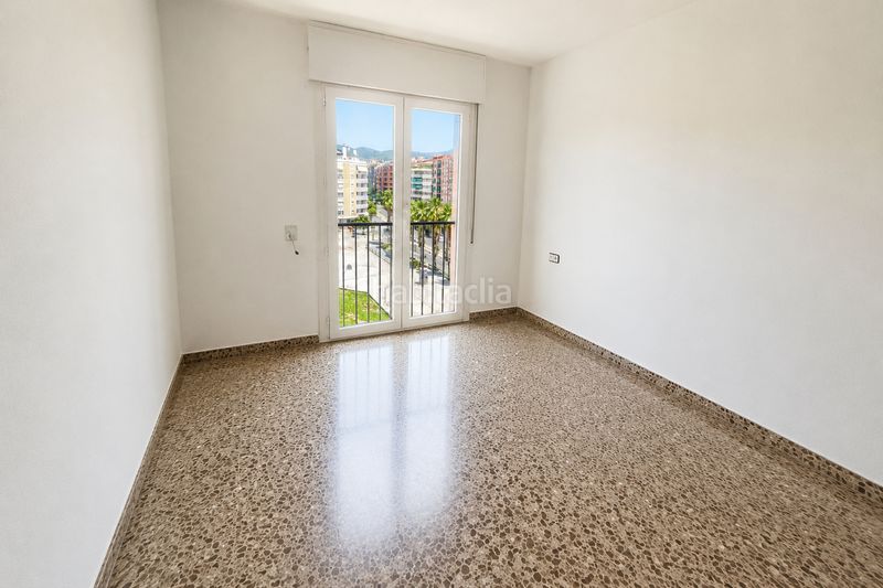 Foto f354c79c-a99a-49a4-946c-e1f46f73ff41. Pis amb xemeneia calefacció a Can Boada Terrassa