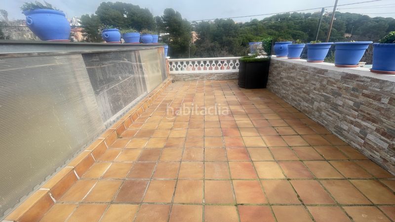 Foto 0d59fc9b-59b9-4ac3-93aa-e09419f0384b. Xalet amb xemeneia calefacció aparcament piscina a Rubí