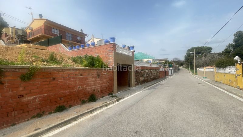 Foto d29024bf-fea5-4d96-87dc-10f8ff3f4a15. Xalet amb xemeneia calefacció aparcament piscina a Rubí