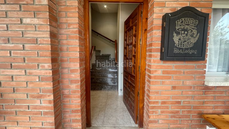 Foto db692ab3-4daf-4120-b4ef-6398a3257c83. Xalet amb xemeneia calefacció aparcament piscina a Rubí