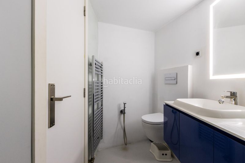 Foto f7452d20-289d-4350-9f54-509c121a22e4. Àtic amb calefacció a Barri del Centre Terrassa