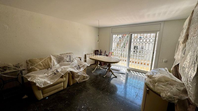 Foto 7b2b81c6-8a78-4167-9ebf-87830eda2cba. Casa adossada amb xemeneia calefacció aparcament a Terrassa