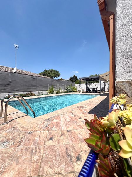 Foto 45aa1247-2154-4dff-9b09-9bb4d991c045. Casa amb xemeneia calefacció aparcament piscina a Viladecavalls