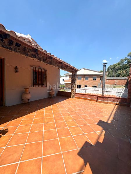 Foto da813378-743f-4ddf-a41e-300437ec0e40. Casa amb xemeneia calefacció aparcament piscina a Viladecavalls