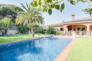 Maison dans Carrer bonaventura de castellet 3. Casa en venta en carrer bonaventura de castellet, argentona
