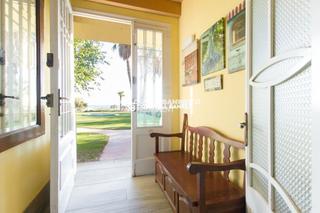 Maison à Centre. Masia casa rústica con vistas panorámicas al mar en mataró