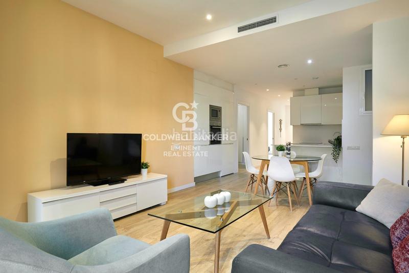 Foto f367b4cd-2d43-4697-b76b-a0d310df91bb. Rent flat with heating in Baix Guinardó Barcelona