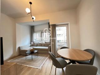 Location Appartement  Carrer de la marina. Alquiler temporal - piso de 2 habitaciones en calle marina , bar