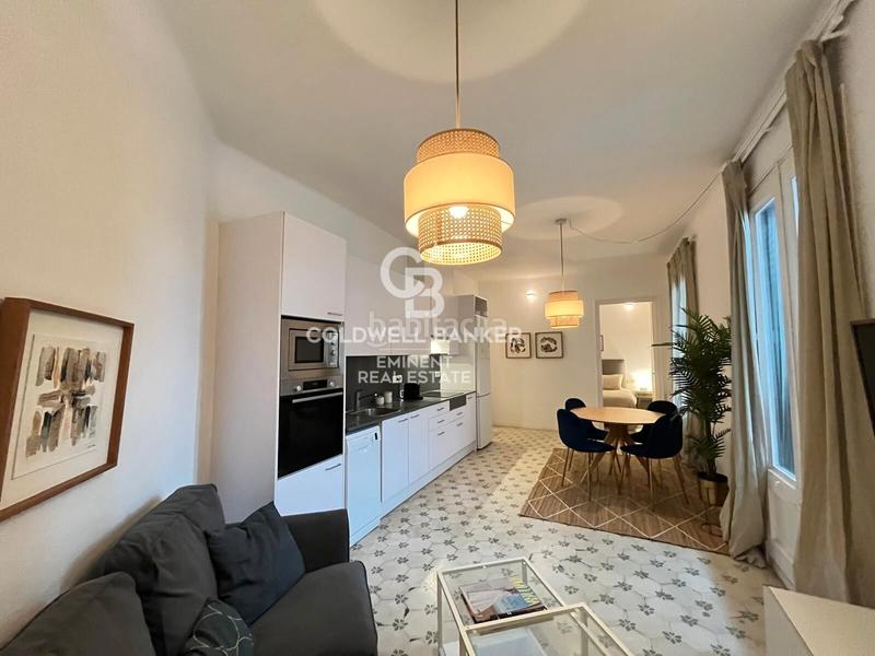 Foto 5789e28b-8cff-4347-bac0-2734b7e70275. Alquiler piso alquiler temporal - vivienda de 3 habitaciones en el corazón – calle marina en Barcelona