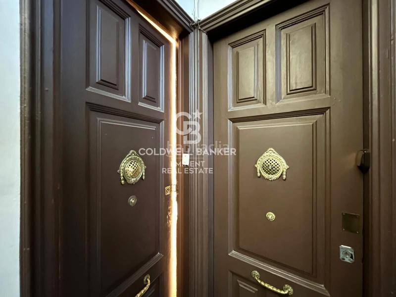 Foto 6d550e7b-3261-4bc9-b653-e4dcf9aa1b41. Alquiler piso alquiler temporal - vivienda de 3 habitaciones en el corazón – calle marina en Barcelona