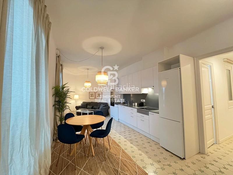 Foto a0c5fadc-e05d-4065-a4b5-c442a84b7cd8. Alquiler piso alquiler temporal - vivienda de 3 habitaciones en el corazón – calle marina en Barcelona